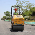FYL-860 Small Vibrating Compactor Double Drum Road Roller Small Vibrating Compactor Double Drum Road Roller FYL-860